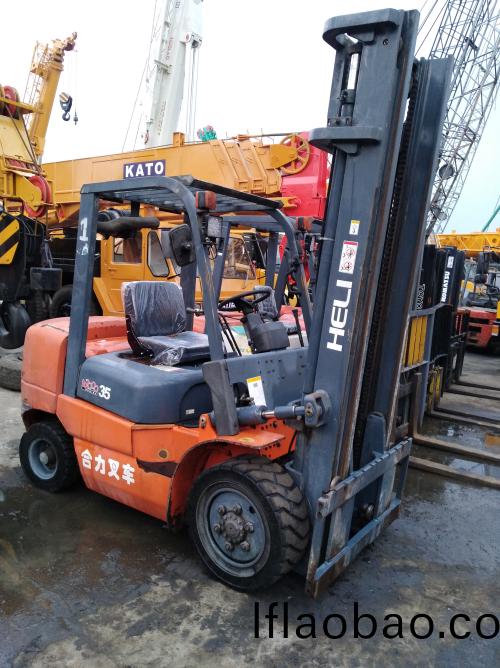 郃(he)力(li)柴油叉(cha)車(che)